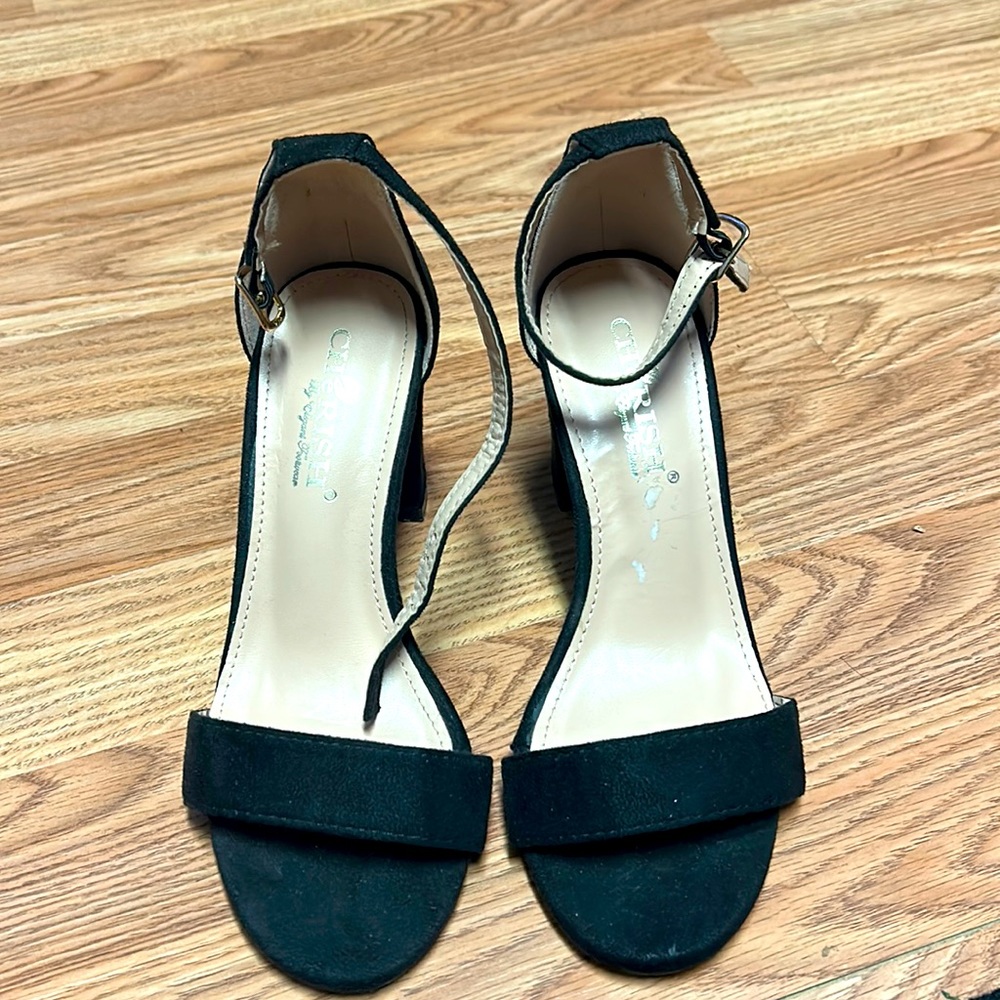 Black chunky heels